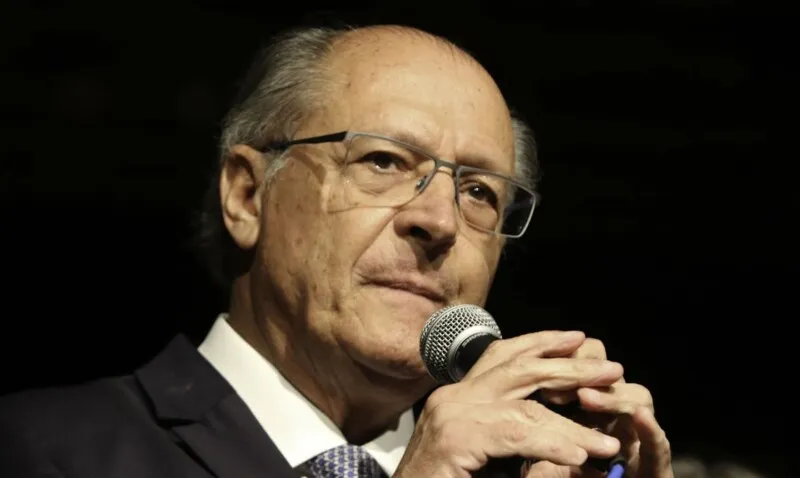 O ex-prefeito de Niterói, Rodrigo Neves (PDT), está entre os nomes anunciados por Alckimin
