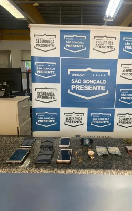 73ª DP (Neves) registrou a ocorrência; seis vítimas reconheceram dupla de acusados