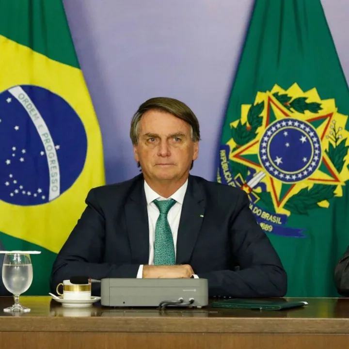 Governo anunciou duas medidas nesta quarta-feira (4)