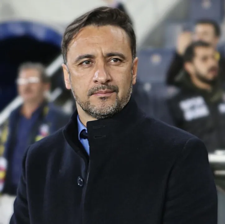 Vitor Pereira assume o Flamengo até 2024