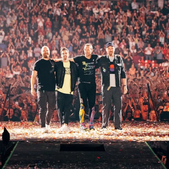 Coldplay adia turnê pelo Brasil para o ano que vem