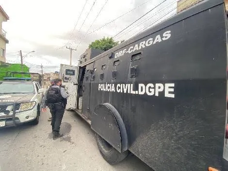 Policiais são do Departamento-Geral de Polícia Especializada (DGPE)