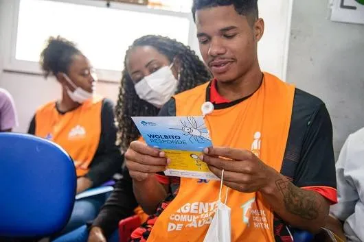 Pesquisa de opinião é realizada nos bairros antes da aprovação da liberação dos mosquitos do Método Wolbachia