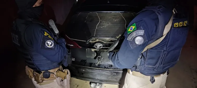 Imagem ilustrativa da imagem Carro roubado é recuperado por policiais em SG