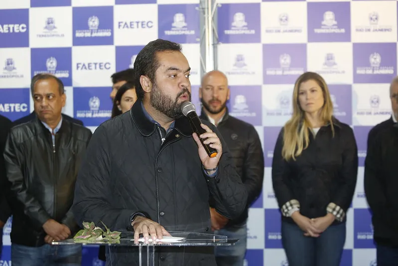 Governador Claudio Castro