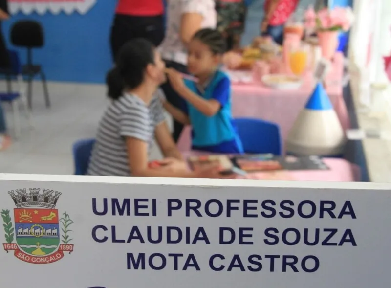 Evento contou com atividade especial entre mães e filhas