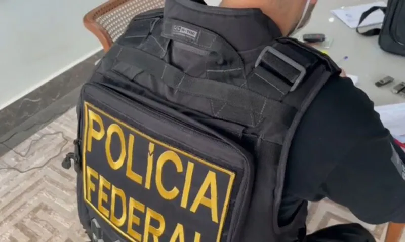 Imagem ilustrativa da imagem PF faz ação contra tráfico de armas para grupos de extermínio do Rio