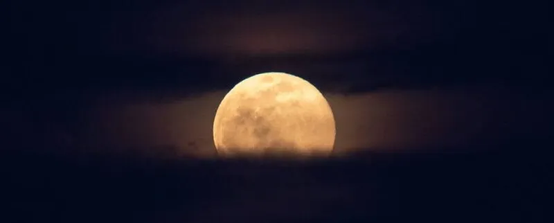 Se clima ajudar, será possível observar mais a Superlua