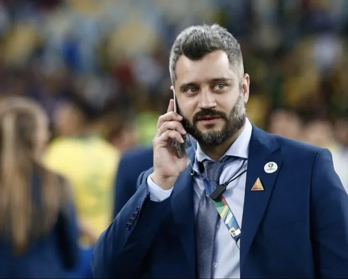 Alexandre Barros possuiu experiência na Amsterdã Arena