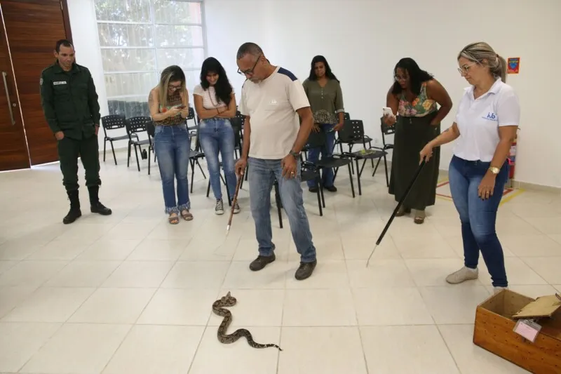 O curso é realizado no auditório do Parque das Águas e que também contou com a presença de técnicos do setor de Áreas Verdes da Secretaria de Meio Ambiente, Recursos Hídricos e Sustentabilidade (SMARHS)