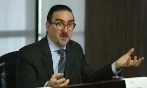 Ele ocupou uma função semelhante no ministério de 2007 a 2009