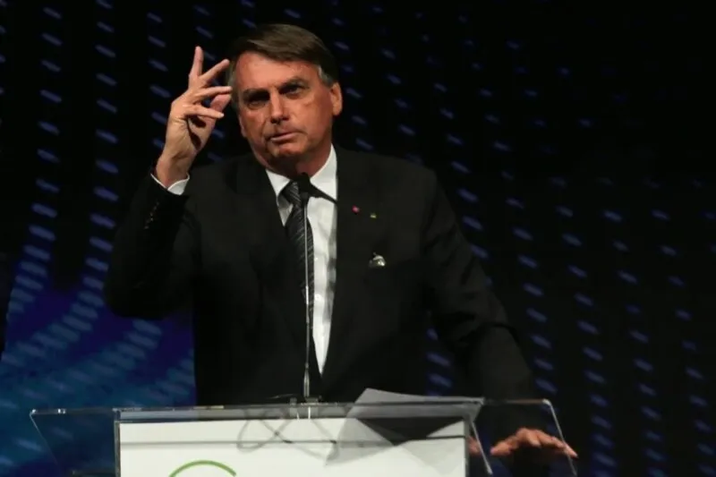 “Vão atirar em mim o tempo todo“, disse Bolsonaro