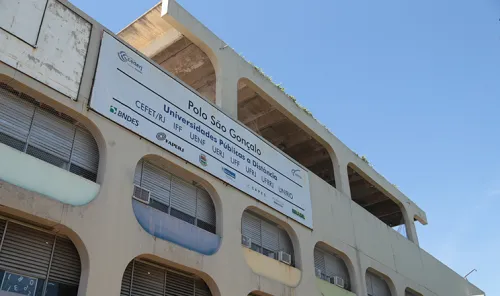O concurso é realizado pela Fundação Cecierj, vinculada à Secretaria de Estado de Ciência, Tecnologia e Inovação