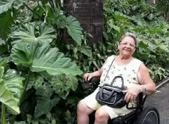Maria da Glória chegou a ser socorrida ao Salgado Filho, mas não resistiu aos ferimentos