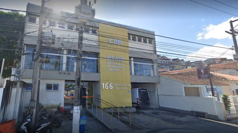 Homem foi levado para Delegacia de Angra e, de lá, levado para prisão em Volta Redonda