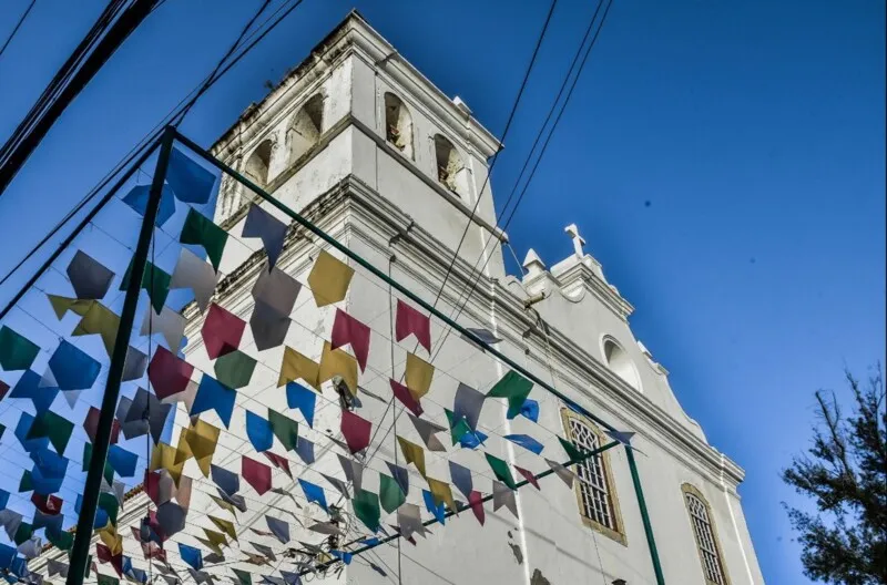 Em virtude da festividade, a Secretaria Municipal de Transporte (SEMTRANS) montou um esquema de trânsito, com interdições de ruas do Centro