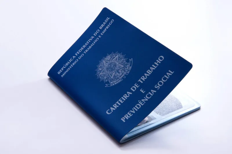 Já no Centro do Rio, uma vaga para Administrador oferece salário de R$ 6 mil