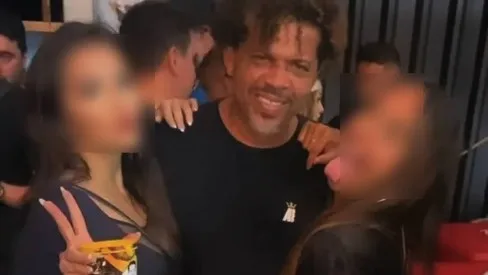 Givaldo tirou foto com fãs em evento