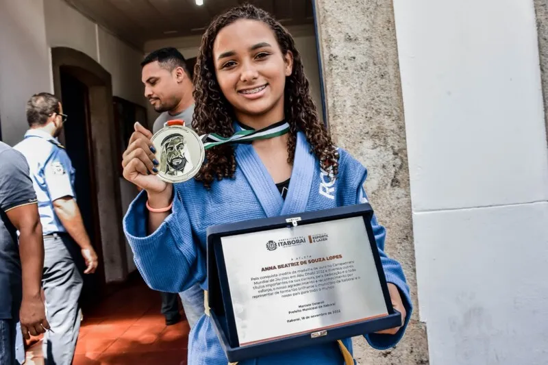 Brasileira faz parte da categoria infanto-juvenil até 63kg