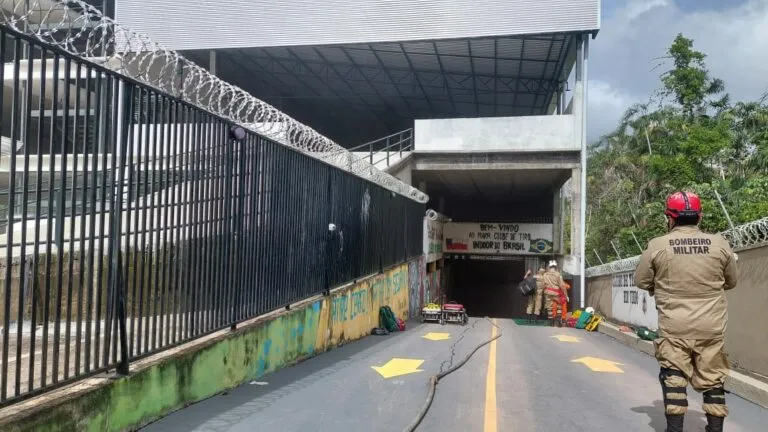 Imagem ilustrativa da imagem Explosão em clube de tiros mata quatro pessoas em Manaus