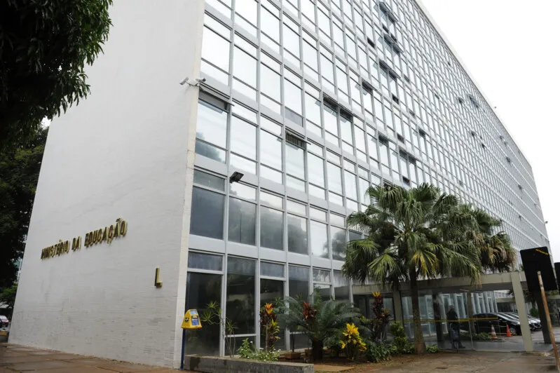 Fachada do Ministério da Educação (MEC), na Esplanada dos Ministérios, Brasília, DF