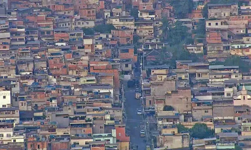 PMs fazem operação no Rio