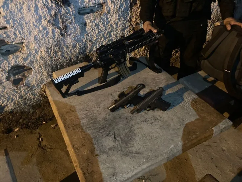 Mais um fuzil foi apreendido na operação de repressão ao tráfico de drogas
