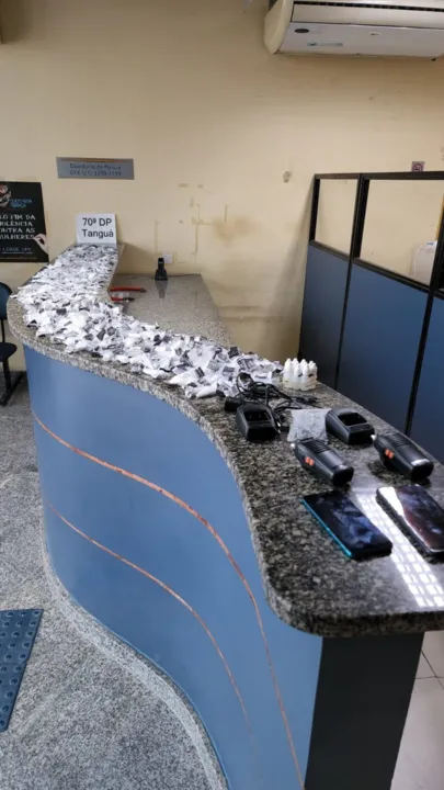 Carga de drogas apreendida incluía maconha, crack, cocaína e loló