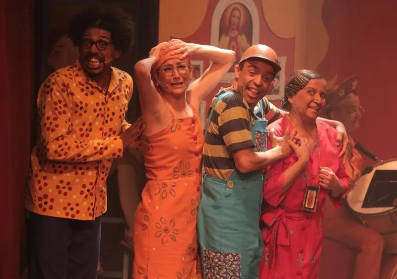 O Theatro Municipal do Rio de Janeiro, a Secretaria Estadual de Ação Comunitária e Juventude do Rio, trarão uma variedade de atrações lúdicas, de literatura e arte