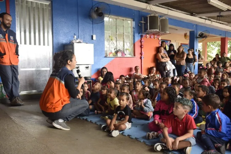 Defesa Civil realiza 1ª audiência pública no Bairro da Amizade