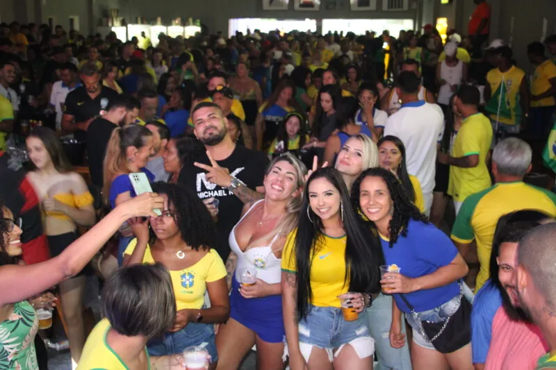 Gonçalenses reclamam da derrota mas ainda acreditam no Hexa