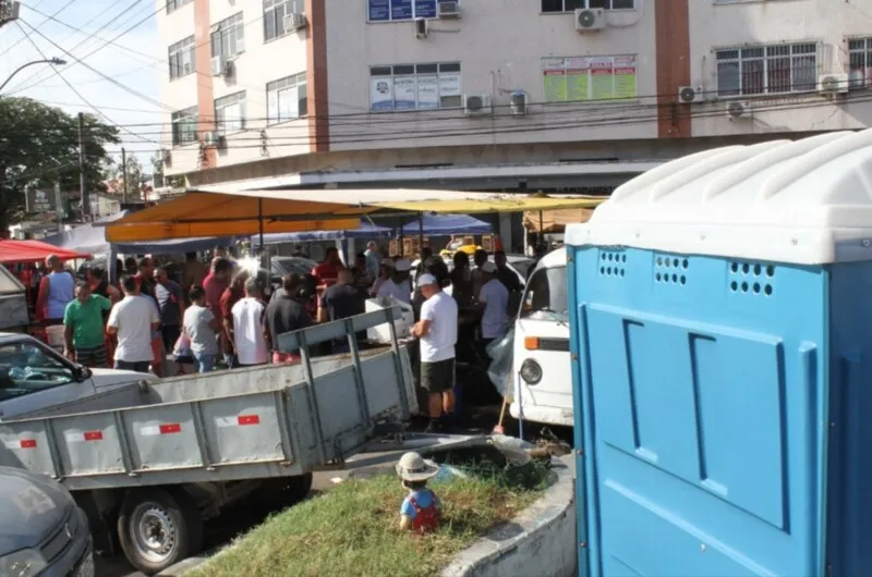 Melhoria beneficia comerciantes e população