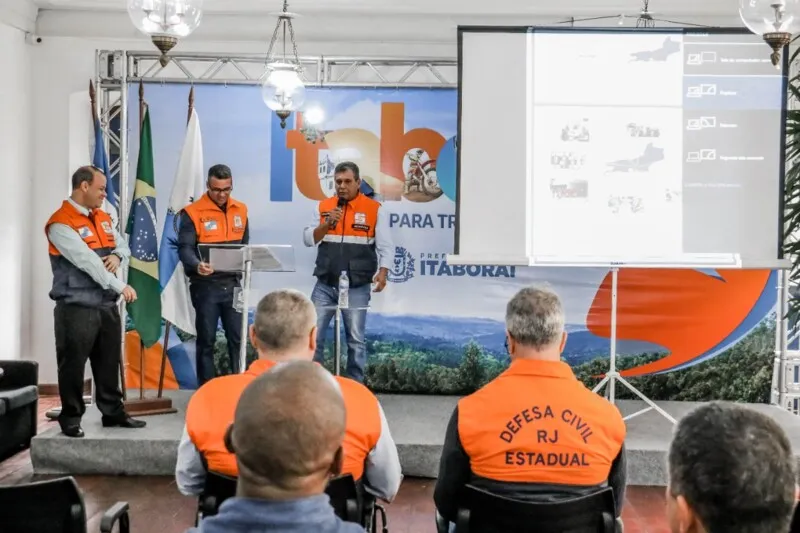 Os municípios presentes puderam apresentar os projetos em andamentos e a atuação na região