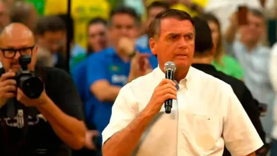 Bolsonaro tenta reeleição em chapa com Braga Netto, general candidato à vice-presidência