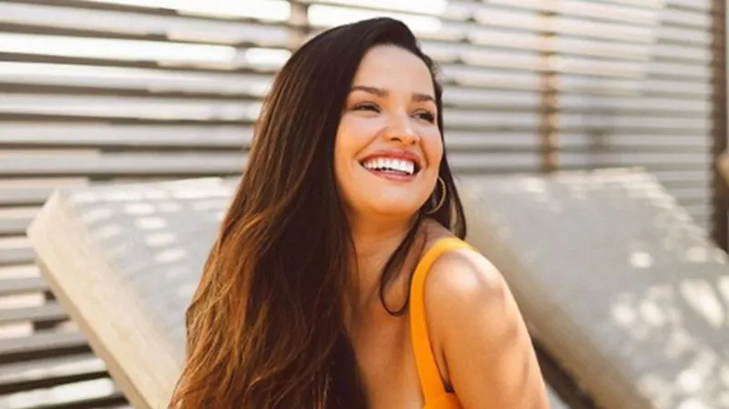A ausência de contrato permitiu que Juliette fosse entrevistada por Eliana (SBT)