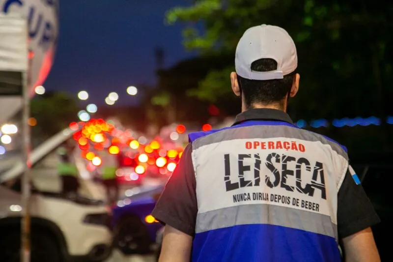 No último carnaval em 2020, a Operação Lei Seca abordou 126 motoristas de carros alegóricos