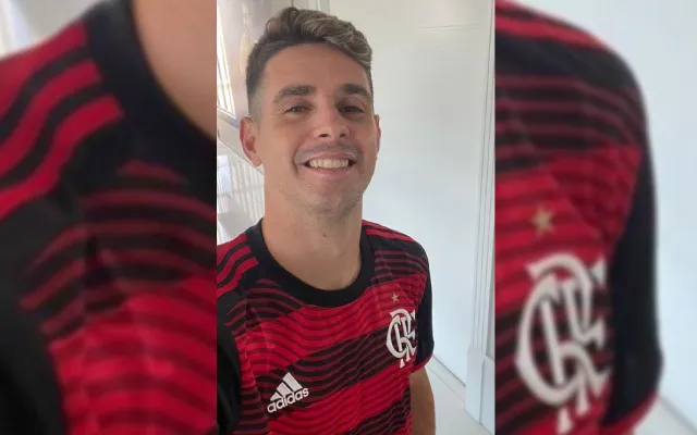 Oscar já posou vestindo a camisa do Flamengo
