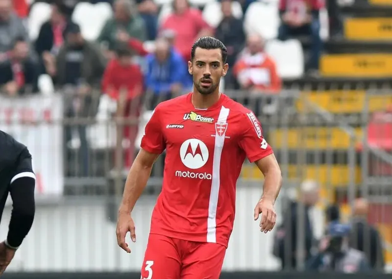 Marí deve ficar cerca de dois meses afastado das atividades no Monza, clube que defende atualmente
