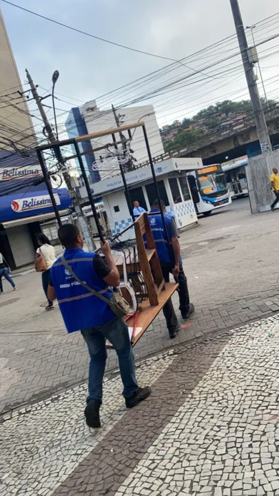 O responsável pela estrutura irregular já havia sido notificado três vezes para a retirada da construção ilegal do passeio público