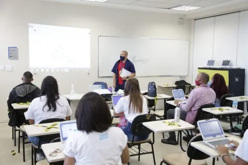 Parceria entre Prefeitura e Firjan-Senai garante oportunidade para gonçalenses.