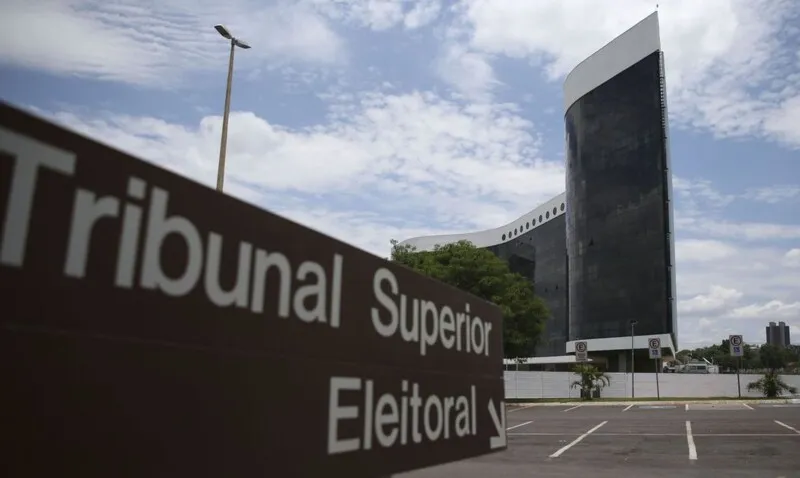 Dados de candidaturas são atualizados em tempo real no sistema online de divulgação da Justiça Eleitoral