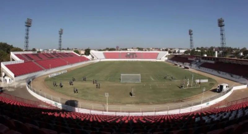 Partida pode ter recorde de público desde a reforma do estádio Novelli Júnior