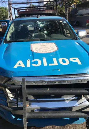 PM's foram alvejados por suspeitos em Irajá, Zona Norte do Rio.