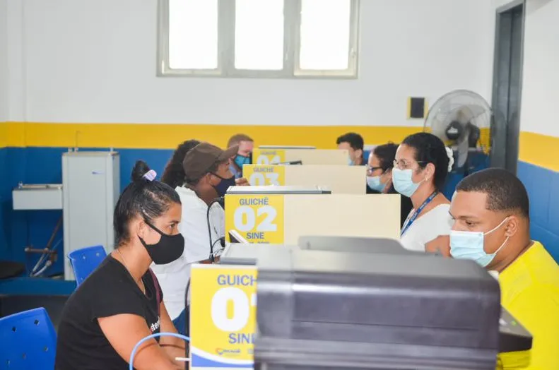 Confira as vagas disponíveis e requisitos solicitados