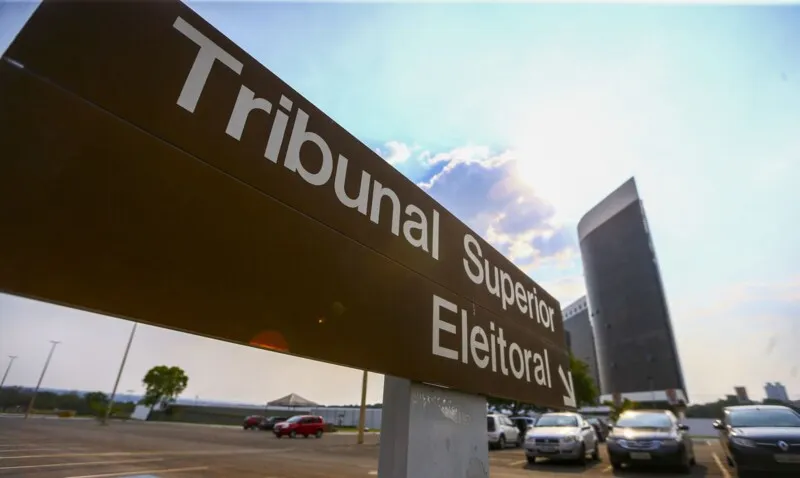 Resolução amplia poderes do Tribunal para combater desinformação