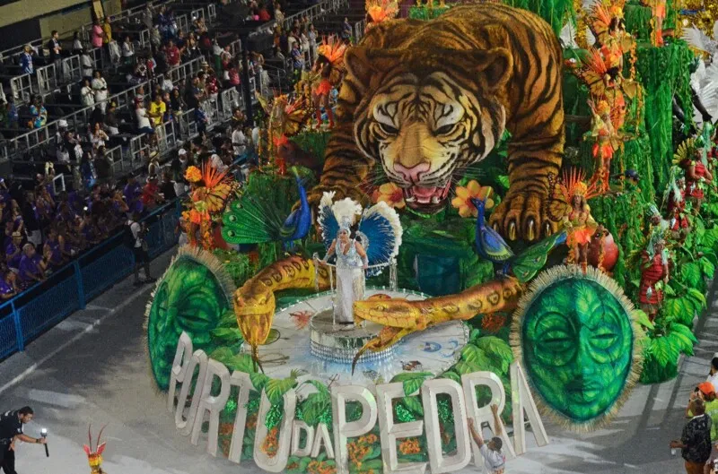 Dentre grandes e relevantes reconhecimentos, destacam-se os novos prêmios Estandarte de Ouro, maior premiação do Carnaval