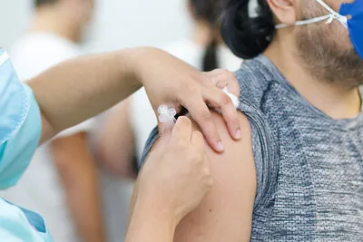 O idoso deve apresentar boas condições de saúde para se vacinar