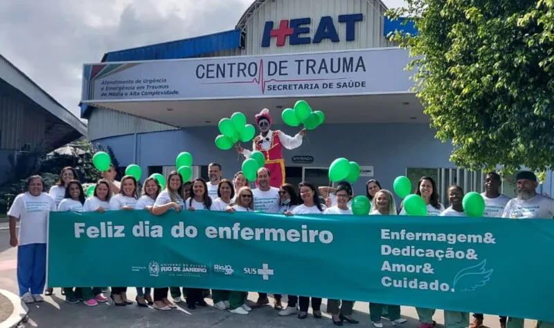 Os profissionais foram recebidos com café da manhã