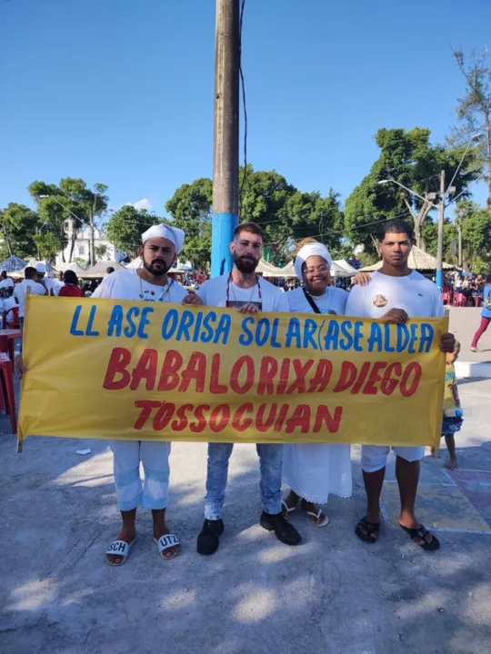 O ato ocorreu neste domingo (22)