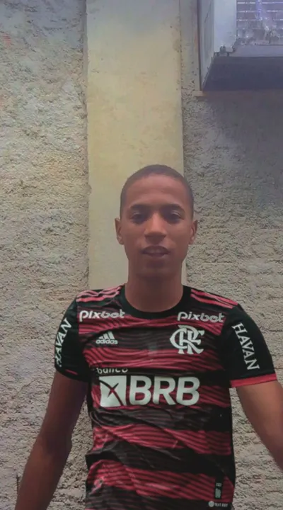 Ele é morador de Campo grande